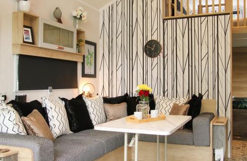 Church Stoke Casa | Jacob's Meadow Pod 2