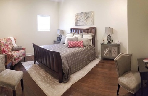 Langston Cama Y Desayuno | Jacob's Suite at Ballards by The Lake