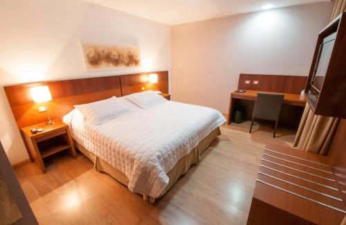 Simoes Lopes Hotel | Jacques Georges Tower