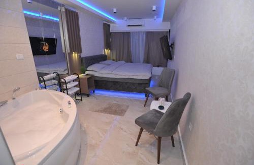 Cacak Apartamento | Jacuzzi Apartman De Lux - Cacak