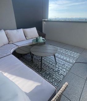 Trnava Apartamento | Jacuzzi area with sunset, terrace, free parking