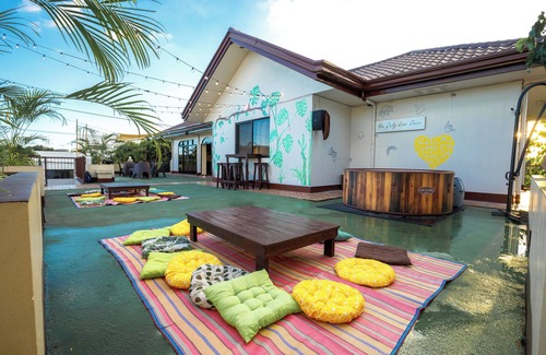 Taguig Casa | Jacuzzi Penthouse