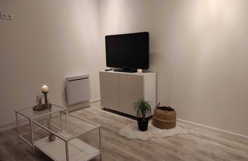 Argenteuil Apartamento | ♥️JACUZZI PRIVATIF (love room, whole apartment, terrace)♥️ NETFLIX