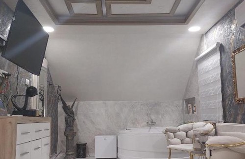 Subotica Apartamento | Jacuzzi Rooms Andjela
