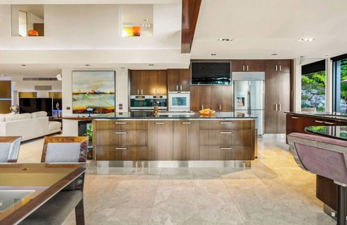 Ngaio Bay Cabina | Jacuzzi Suite - Ocean Views, Beach Access & Full-Service Luxury Lodge