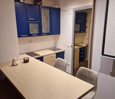Novi Beograd Apartamento | Jacuzzi Vaki Apartment