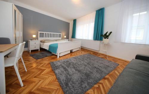 Eger Apartamento | JadeRooms