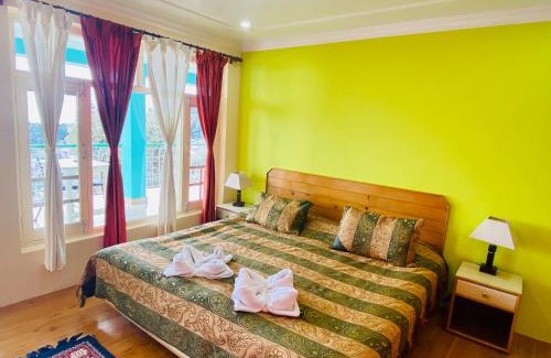 Bhagsu Nag Casa | Jagatram Niwas Guesthouse Dharamkot