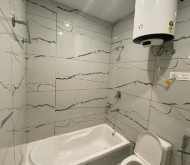 Bhagsu Nag Casa | Jagatram Niwas Guesthouse Dharamkot