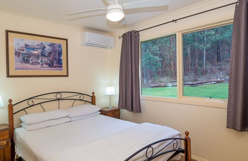 Buxton Casa | JAKARAMEDE - Vistas al campo en 7 acres de tierra