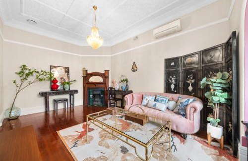 Artarmon Casa | Jam Home Chatswood CBD near Shops & Station