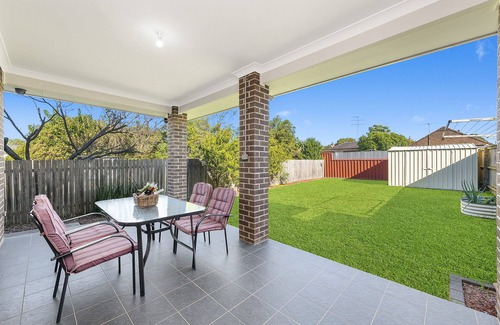 Rydalmere Casa | Spacious & Cozy 4 Bedroom House Near Olympic Park & Parramatta CBD
