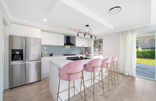 Lane Cove Casa | Jam Home | Luxury in Lane Cove Massive 4BR Home