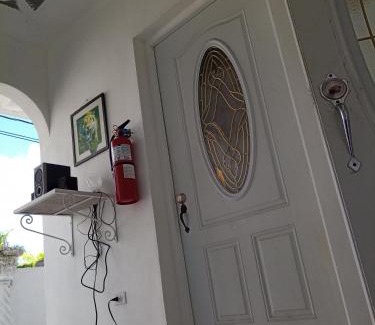 Montego Bay Apartamento | Jamaica Vacation Montego Bay Guesthouse Cottage villa