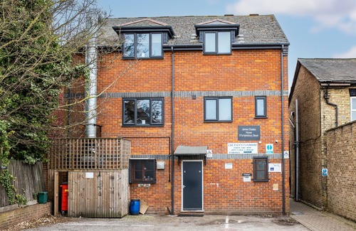 Fenny Stratford Apartamento | Apartamento-Baño Privado