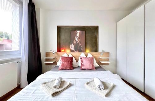 Liboc Apartamento | Jana's apartment, free parking