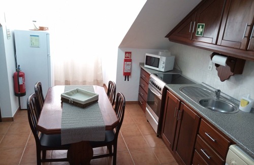 Praia da Vitoria Apartamento | Janelas da Praia, Apartamento junto a la playa.