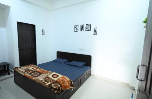 Faizabad Hotel | Janki sadan Near Ram Janam Bhumi