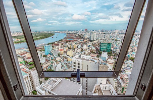 District 4 Condominio | Anfitrión japonés * Cama baja * Apartamento central * Gimnasio y piscina * Cerca del mercado BenThanh❣❣❣
