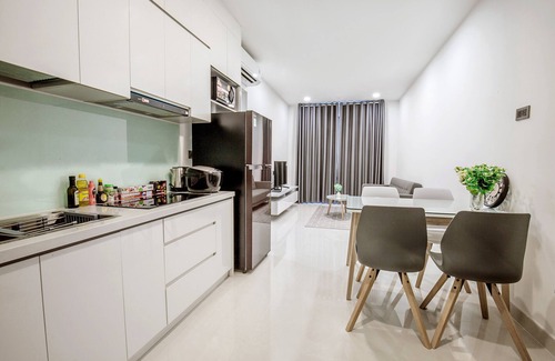 District 4 Apartamento | JapaneseHost * Camina hasta BenNhaRong * CENTRE * Gimnasio y piscina * Cerca de BuiVien, mercado BenThanh