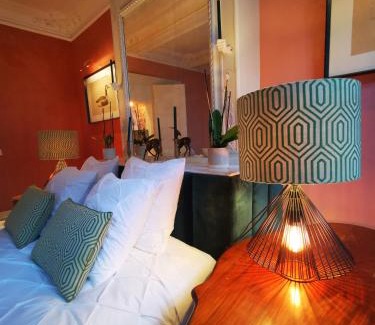 Cassel Cama Y Desayuno | JARDIN D'HIVER CASSEL Suite de 70 m2