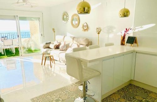 Almunecar Apartamento | Jardines de Adnania en Marina del Este con vistas al mar