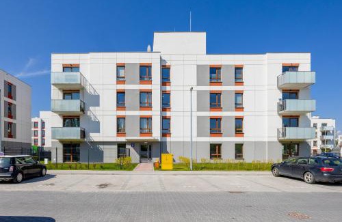 Lesznowola Apartamento | Jasny Apartament z Ogrodem i Parkingiem na Przedmieściach Warszawy by Noclegi Renters