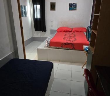 Chom Phon Casa | Jatujak Bangkok guesthouse R8