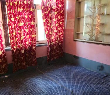 Srinagar Cama Y Desayuno | Javed bhat
