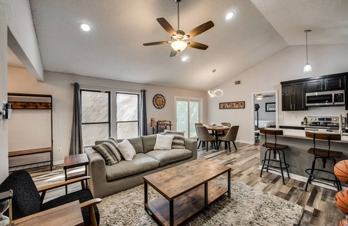 Lewisville Casa | JD's Getaway / Near DFW Airport