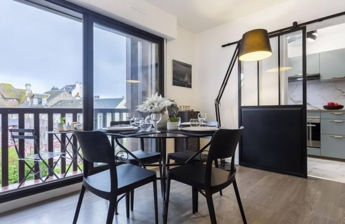Deauville City Centre Apartamento | Jean Mermoz by Interhome