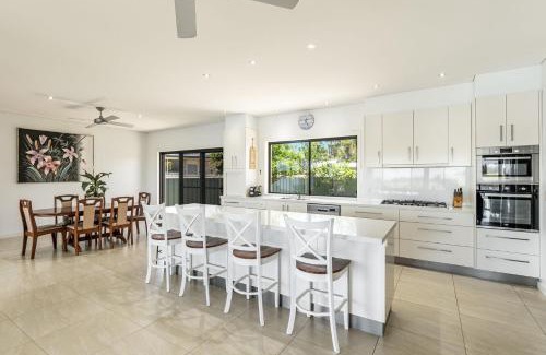 Yamba Casa | Jeffery River Retreat - Best Sunsets in Yamba