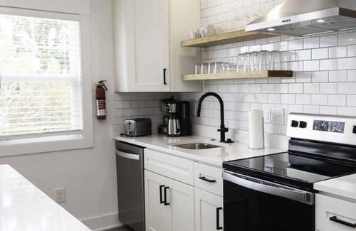 Northeast Virginia Beach Apartamento | Jeffreys Bay - Loft #3 - 8 min walk to beach