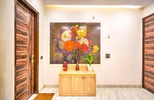 Malviya Nagar Casa | JEFFYotels Studio Suite 1, Hauz Rani South Delhi
