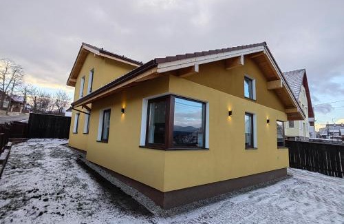 Miercurea-Ciuc Apartamento | Jegenye apartments