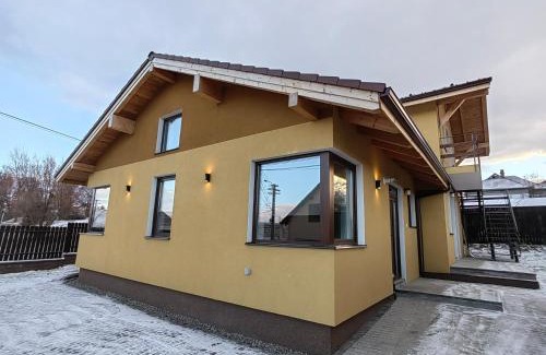 Miercurea-Ciuc Apartamento | Jegenye apartments