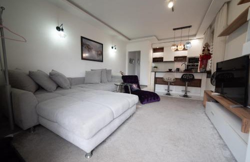Novi Sad Apartamento | JelenaR