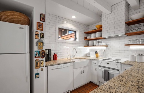 Nambe Pueblo Casa | Jemez - Fantastic Views, Community Pool