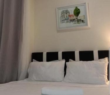 Moonwalk Apartamento | Jen's Paranaque City Apartment