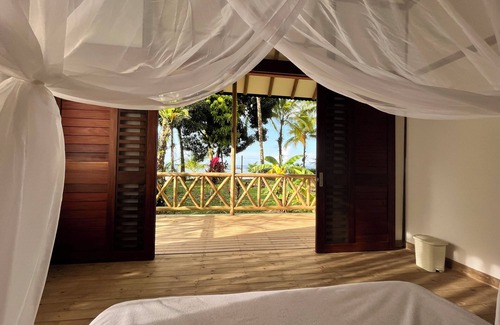 Nuqui Cabina | JENENÉ LODGE