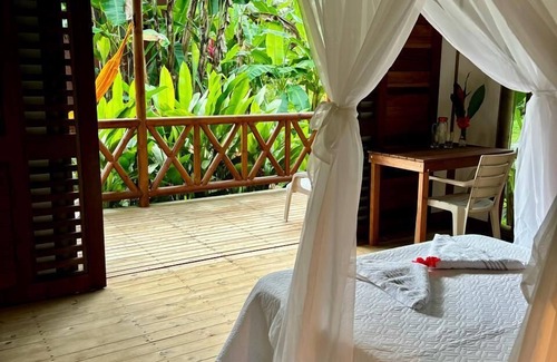 Nuqui Cabina | JENENÉ LODGE