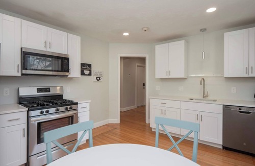 Wayland Apartamento | Jennifer's College Hill Apartment Close to Everything
