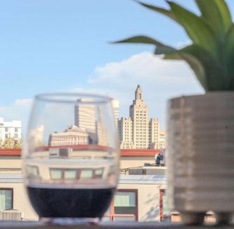 Federal Hill Apartamento | Jennifer's Private Amazing View Walkable Apartment with Relaxing Deck