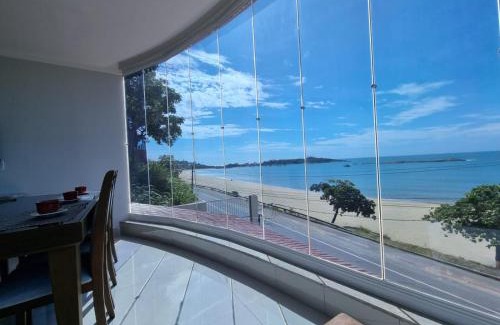 Meaipe Apartamento | Jequitibá Rosa - frente ao Mar na Praia de Meaípe, Guarapari