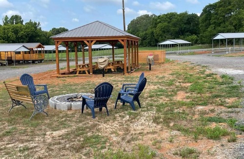 Scottsboro Cabina | JERKBAIT CABIN