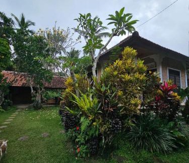 Tua Casa | Jero Pinge Homestay