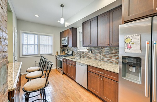 Greenville Apartamento | Jersey City Apartment w/ Game Room: 7 Mi to NYC!