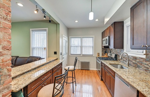 Greenville Apartamento | Jersey City Apartment w/ Game Room: 7 Mi to NYC!