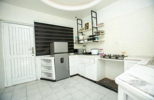 Weija Casa | JesLuv Lodge - West Hills Mall, Accra