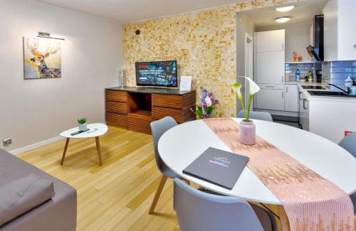 Muranow Apartamento | JessApart– Babka Tower Apartment